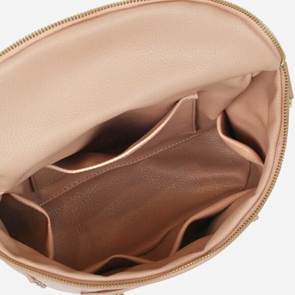 Fawn Design Diaper bag in Vegan blush pink backpack or a messenger bag - Picture 4 of 16